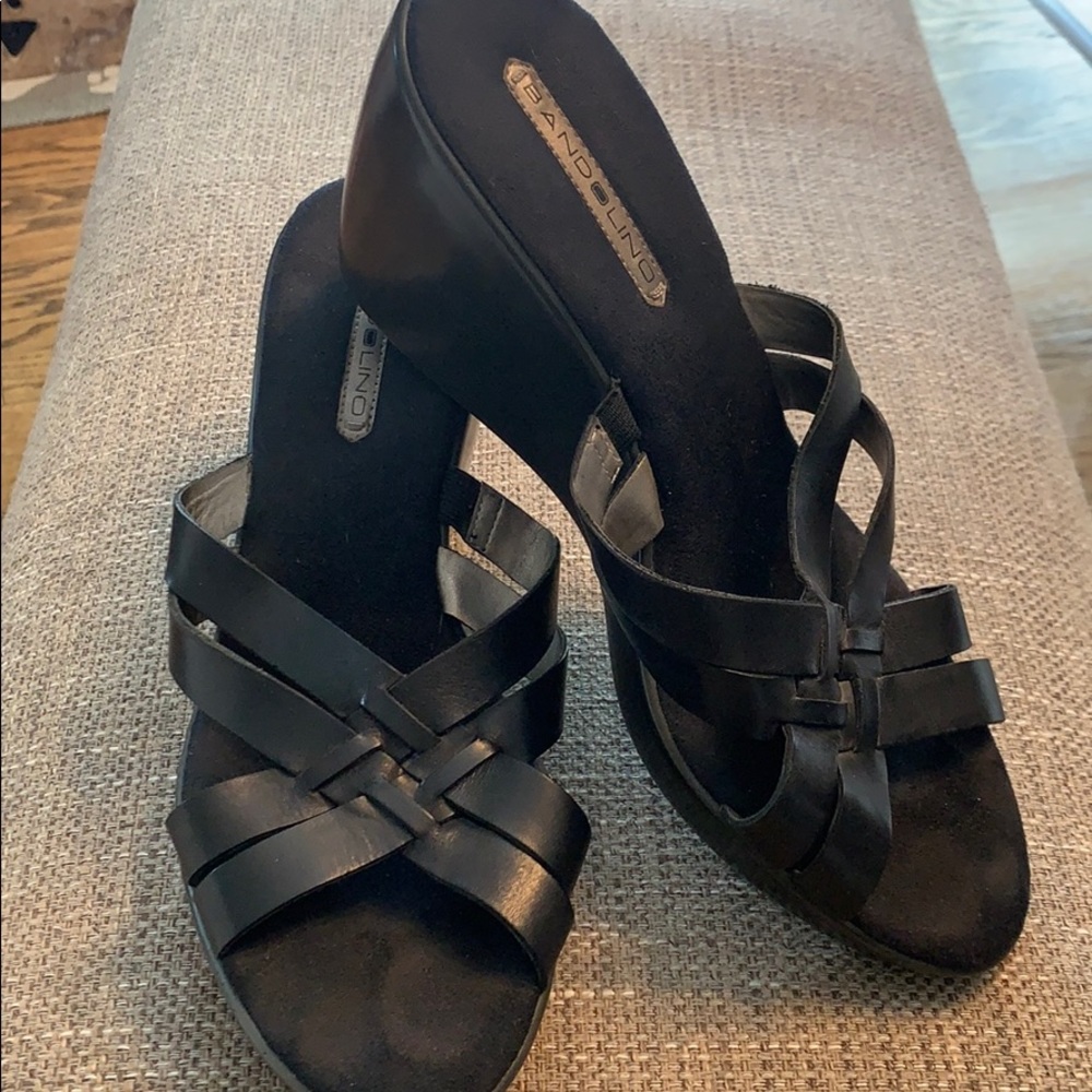 Bandolino black wedge sandals SZ 10m